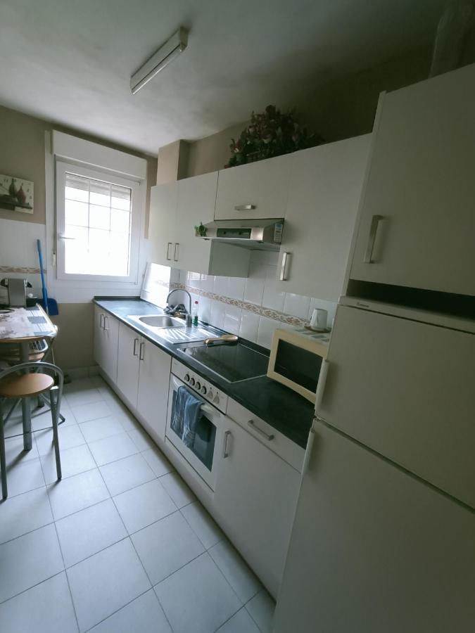 Nala House, Acogedor,Bien Comunicado,Aparcamiento Gratis En La Calle Bilbao Exterior foto